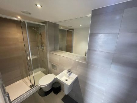 2 bedroom flat to rent - Photo 3