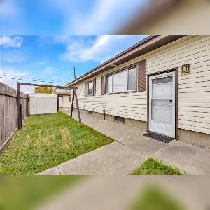 4 Bed 2 Bath Duplex North Edmonton For Rent - Photo 4