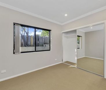 33A Kinlyside Avenue, Jerrabomberra - Photo 1