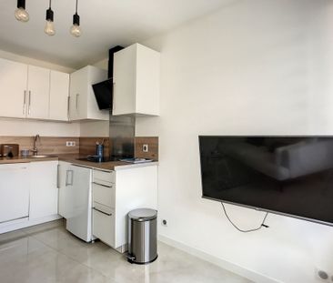Location Appartement 2 pièces 24m² ANTIBES 06600 - Photo 1