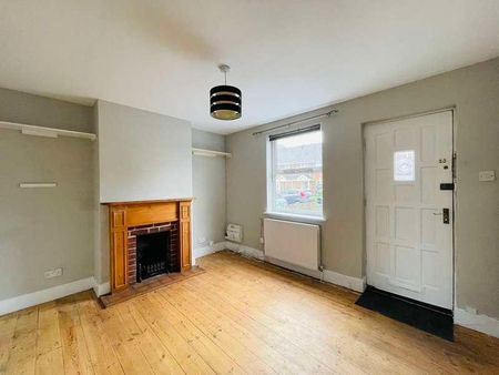 Lingfield, Surrey, RH7 - Photo 4