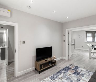 Saint Mary Street - Photo 2