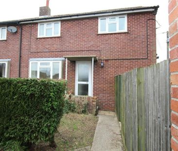 Semi-detached house to rent on - Photo 1