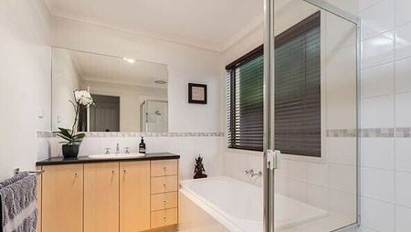 Point Cook - Photo 5