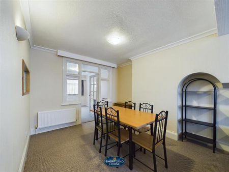 3 bedroom end of terrace house to rent - Photo 3