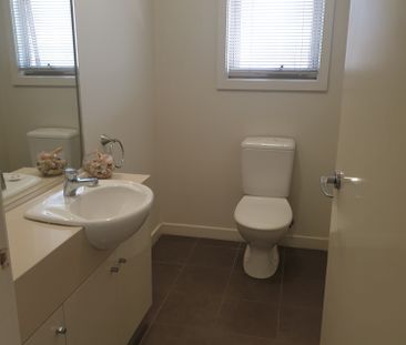 Wantirna South - Photo 4