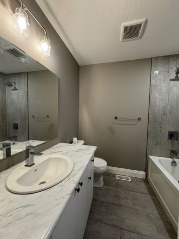 For Lease - 112 Links Crescent, Woodstock, Ontario - Photo 5