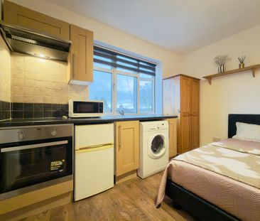 Studio to rent - Photo 4