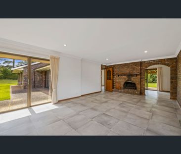 5 Raym Road, Kenthurst, NSW 2156 - Photo 2