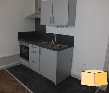 Location Appartement 2 pièces 40m² BELLEY 01300 - Photo 2