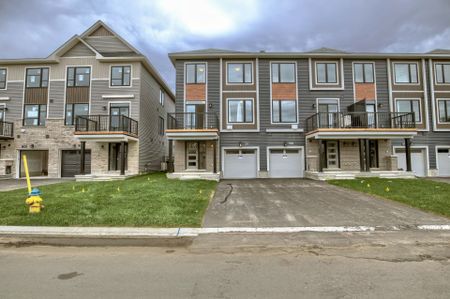 For Lease - 280 Elsie Macgill Walk, Kanata, Ontario - Photo 4