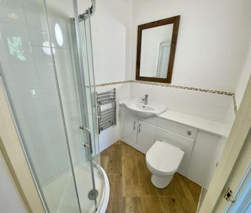 2 bedroom apartment to rent - Photo 6
