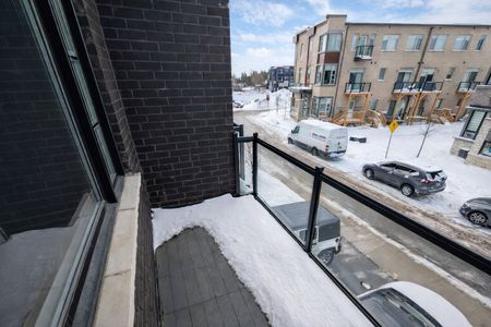 For Lease - 23 Paradox Street, Vaughan, Ontario - Photo 4