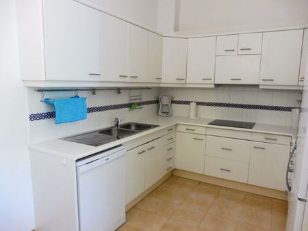 Ground Floor Apartment in Marbella - Photo 4