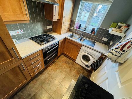 2 bedroom terraced house to rent - Photo 3