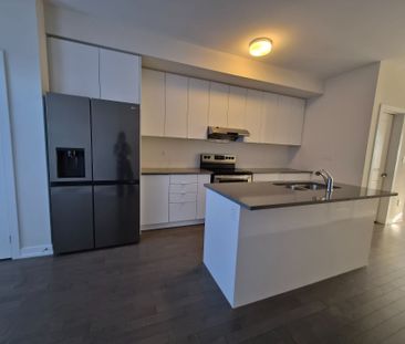 For Lease - 227 Webb Street, Markham, Ontario - Photo 5