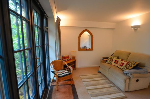 4 bedroom townhouse to rent - Photo 1