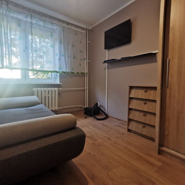 Podjuchy 3 pokoje, osobna kuchnia, balkon, parking - Zdjęcie 1