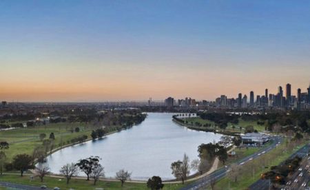 St Kilda Road - Photo 3