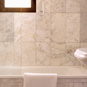 Piso de alquiler amueblado de dos habitaciones en Azca, Madrid - Photo 2