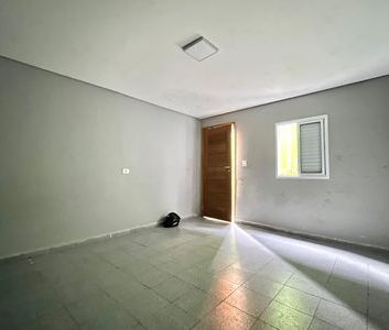 Casa para alugar com 40m², 1 quarto e sem vaga - Foto 1