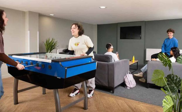 Large Standard Single Ensuite - Photo 1