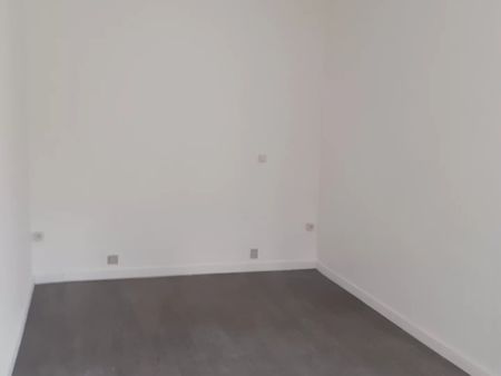 Location Appartement 1 pièces 35 m2 à Aups - Photo 5