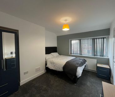 Tootal Drive, Salford - Photo 5