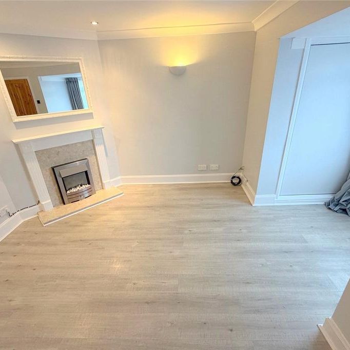 4 bedroom terraced house to rent - Photo 1