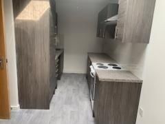 3 bedroom flat to rent - Photo 4