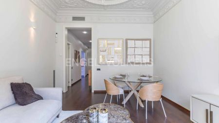 Piso de alquiler en Dreta de l'Eixample - Photo 2