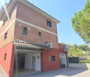 Sant Cugat Del Vallès - Photo 4