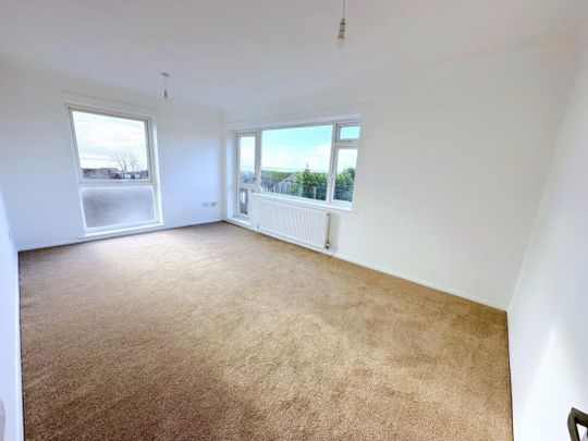 Hastings Road, Bexhill-on-Sea, East Sussex - Photo 1