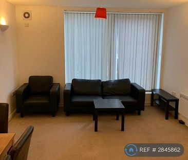 1 bedroom flat to rent - Photo 1