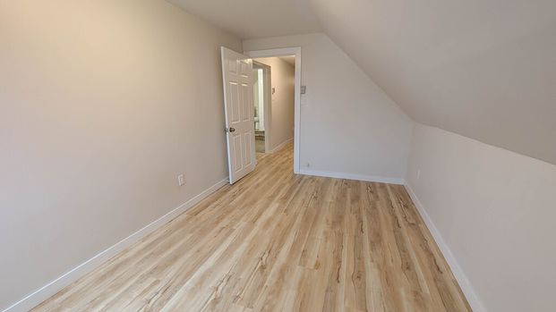 67 Seventh St, Welland - 2 Bedroom Upper Unit - Photo 1
