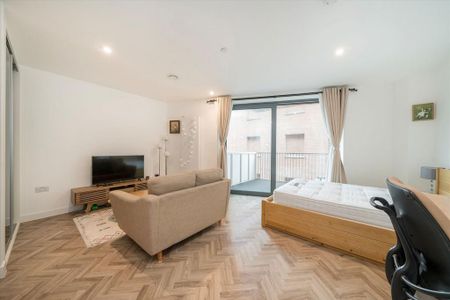 Studio to rent - Photo 2