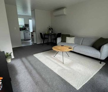 Modern 2BR City Haven - Deck & Garden! - Photo 1