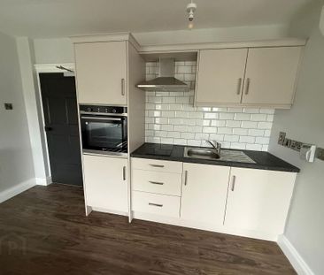 18 Northland Row, Dungannon, BT71 6AP - Photo 4