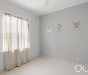 Open the Door to Modern Ease - Photo 5