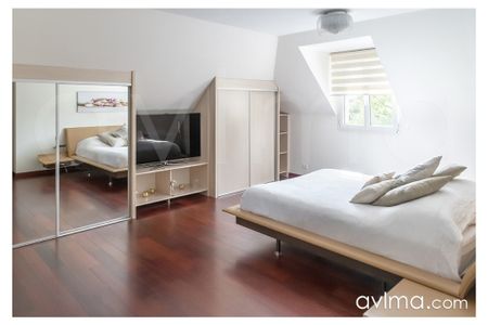 Maison • Saint-Germain-en-Laye - Photo 5