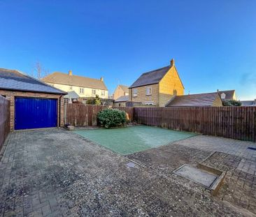 3 bedroom semi-detached house to rent - Photo 3