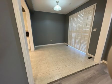 For Lease - 184 Ruhl Drive, Milton, Ontario - Photo 4