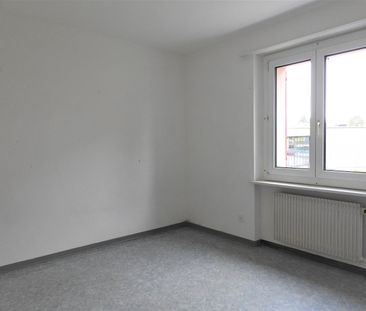 "schöne 4-Zimmer-Wohnung mit Balkon in ruhigem Wohnquartier" - Photo 1