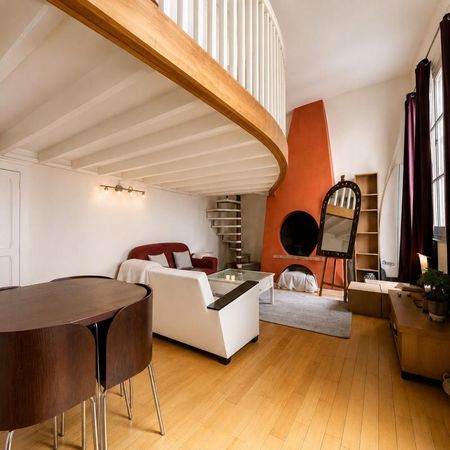Location Appartement 2 pièces Meublé 50m² PARIS 4ème - Photo 2
