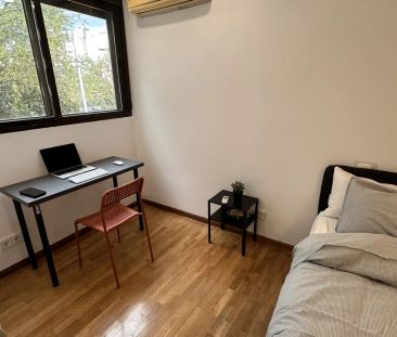 Room in a shared 4-bedroom apartment for rent in Valverde - Foto 6