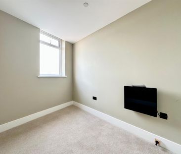 2 bed flat to rent in Sheffield Road, Barnsley, S70 - Photo 3