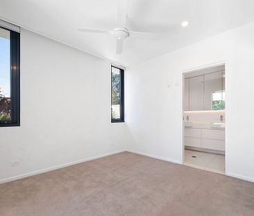 Unit 1005/123 Cavendish Road, - Photo 1