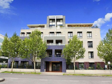 19/15 River Boulevard, Richmond VIC 3121 - Photo 5