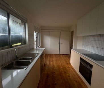 Affordable Living in Gladstone Park - Photo 4