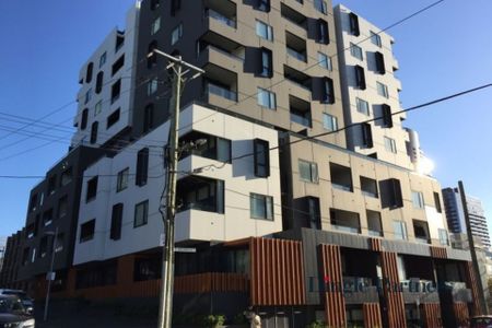 Light-Filled 1-Bedroom Apartment in Prime Box Hill Location - Photo 3